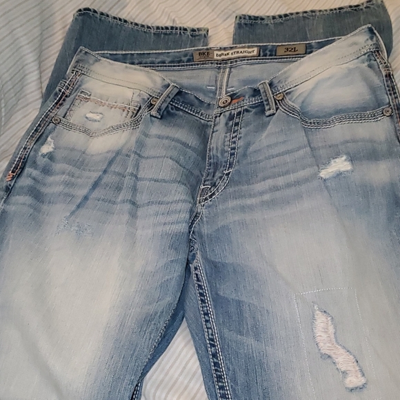 New Bke Derek Straight Jeans Size 32l 